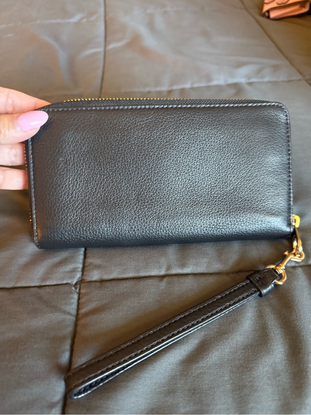 Large Black Pebble Leather Zip Coach Wallet - Picture 3 of 6